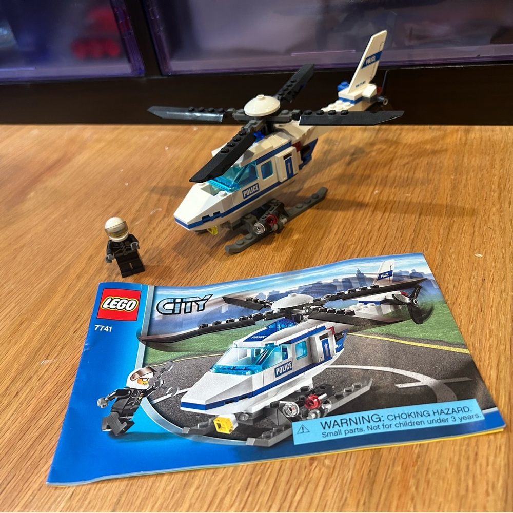 Lego 7741 police helicopter